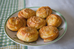 osie_hniezda_syr.jpg, 37kB